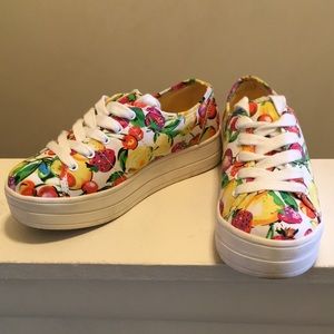 Fruity platform sneakers
